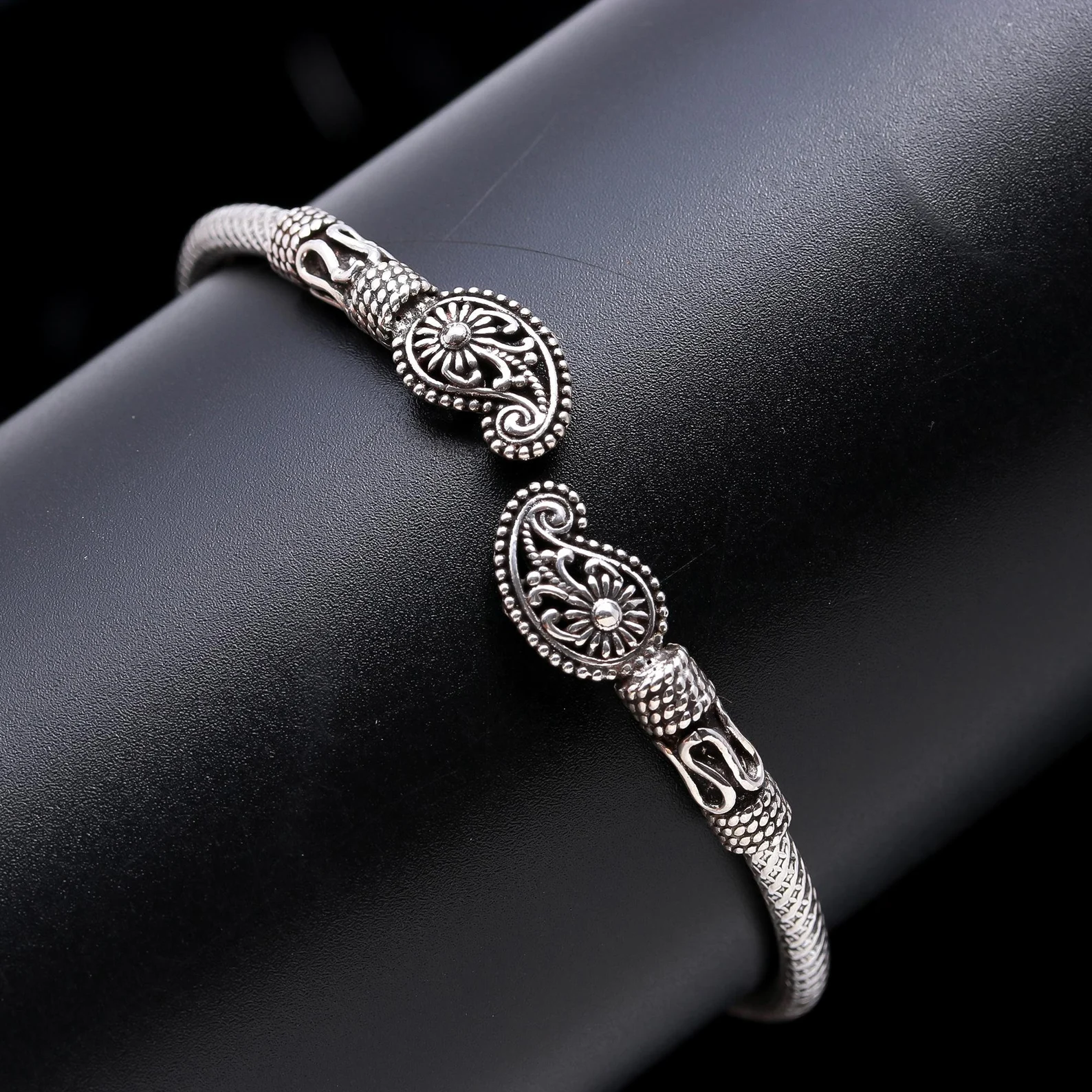 Classic Silver Bangle Bracelet for Woman, Cuff Bracelet,3.2 MM Solid 925 Sterling Silver Handmade Bracelet