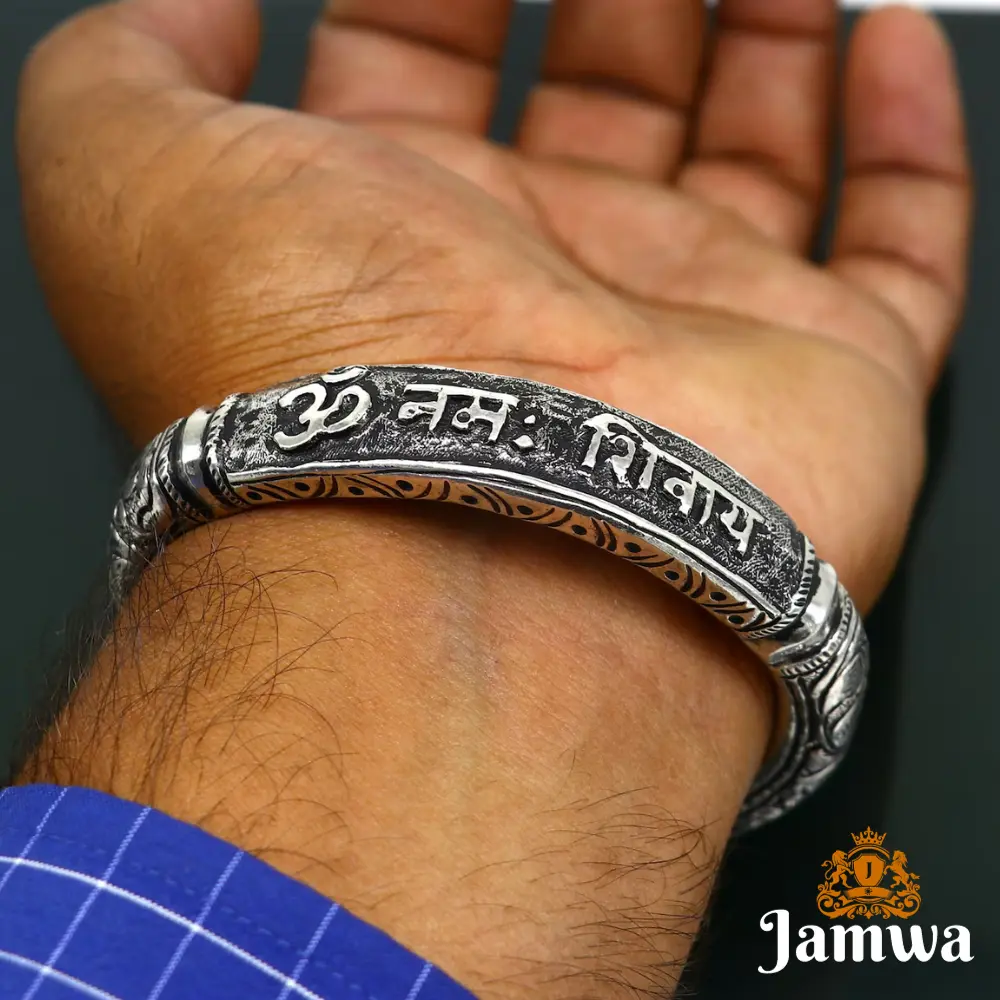925 Sterling Silver Handmade Chitai Work Lord Shiva "Om Namah Shivay" Mantra Bracelet Kada